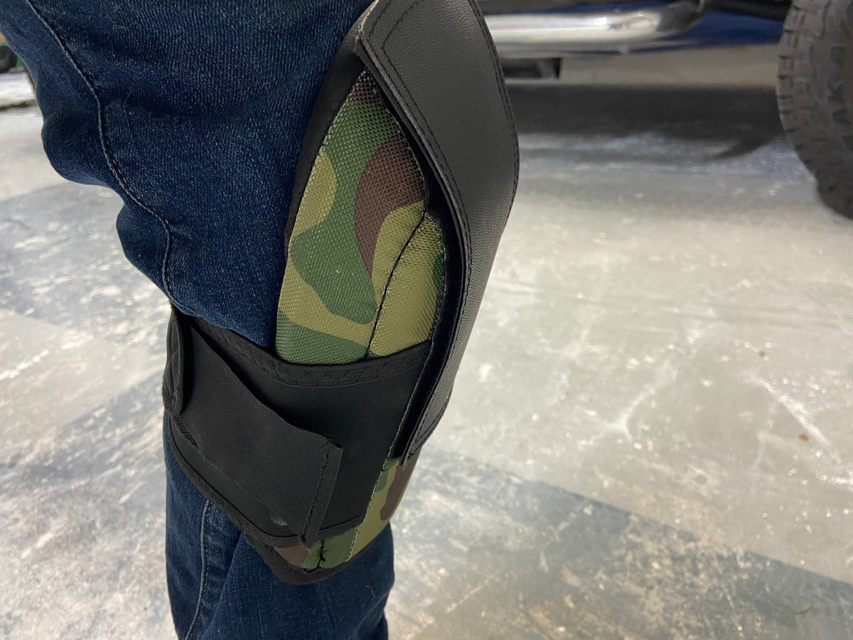 Bradz Replacment Hard Plastic Knee Caps (one Pair)